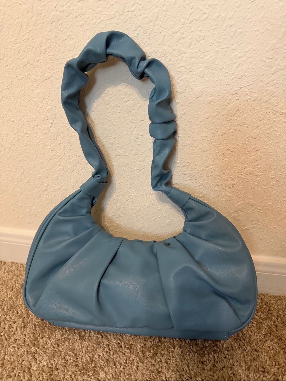Ruched Shoulder Bag (Blue)!